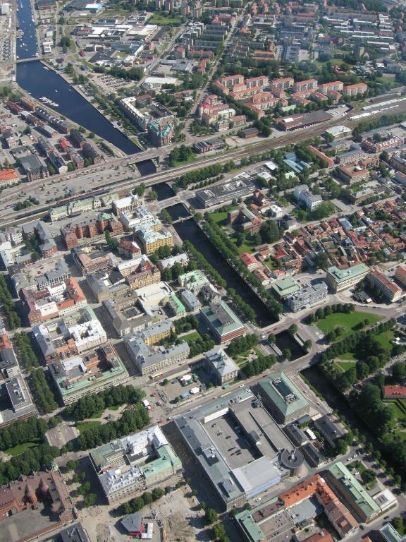 Jaernvaegshotellet Gävle Buitenkant foto